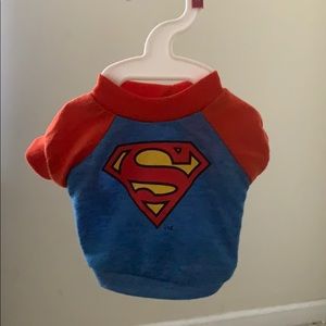 Size XS Superman shirt for a baby cat/small dog
